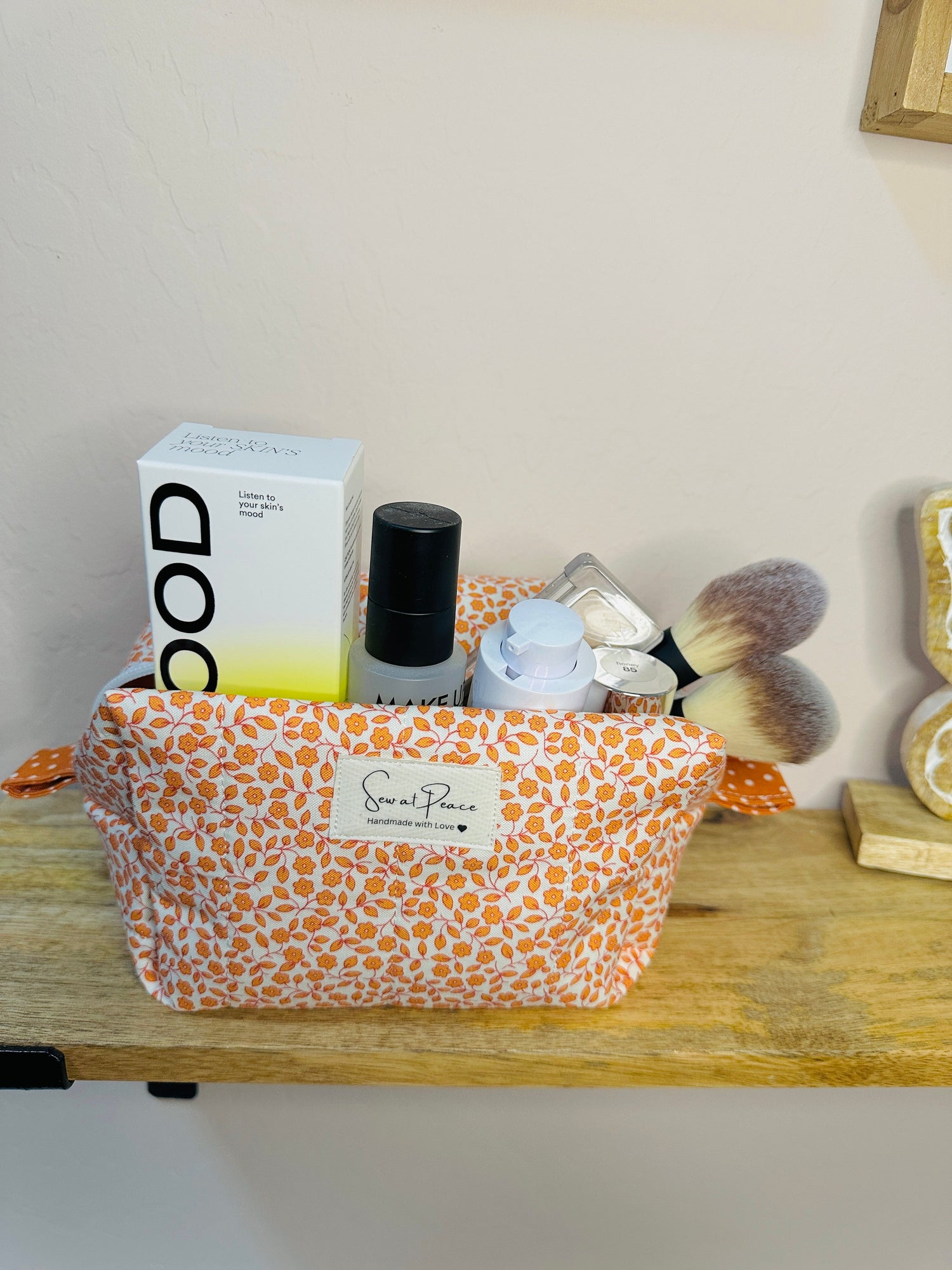 Makeup Bags/Boxy Pouches