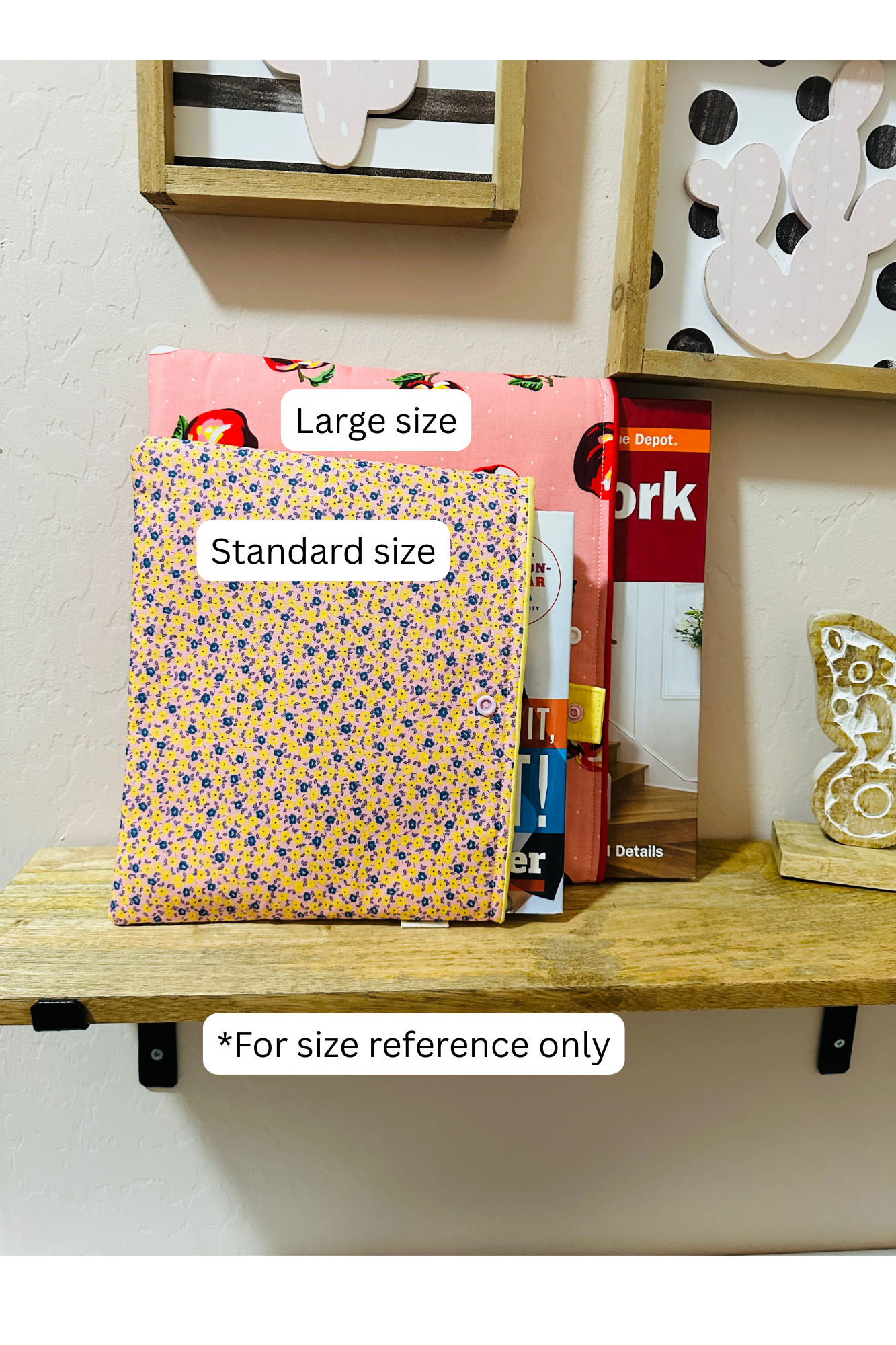 Book Sleeve with snap - pink with gold tulips