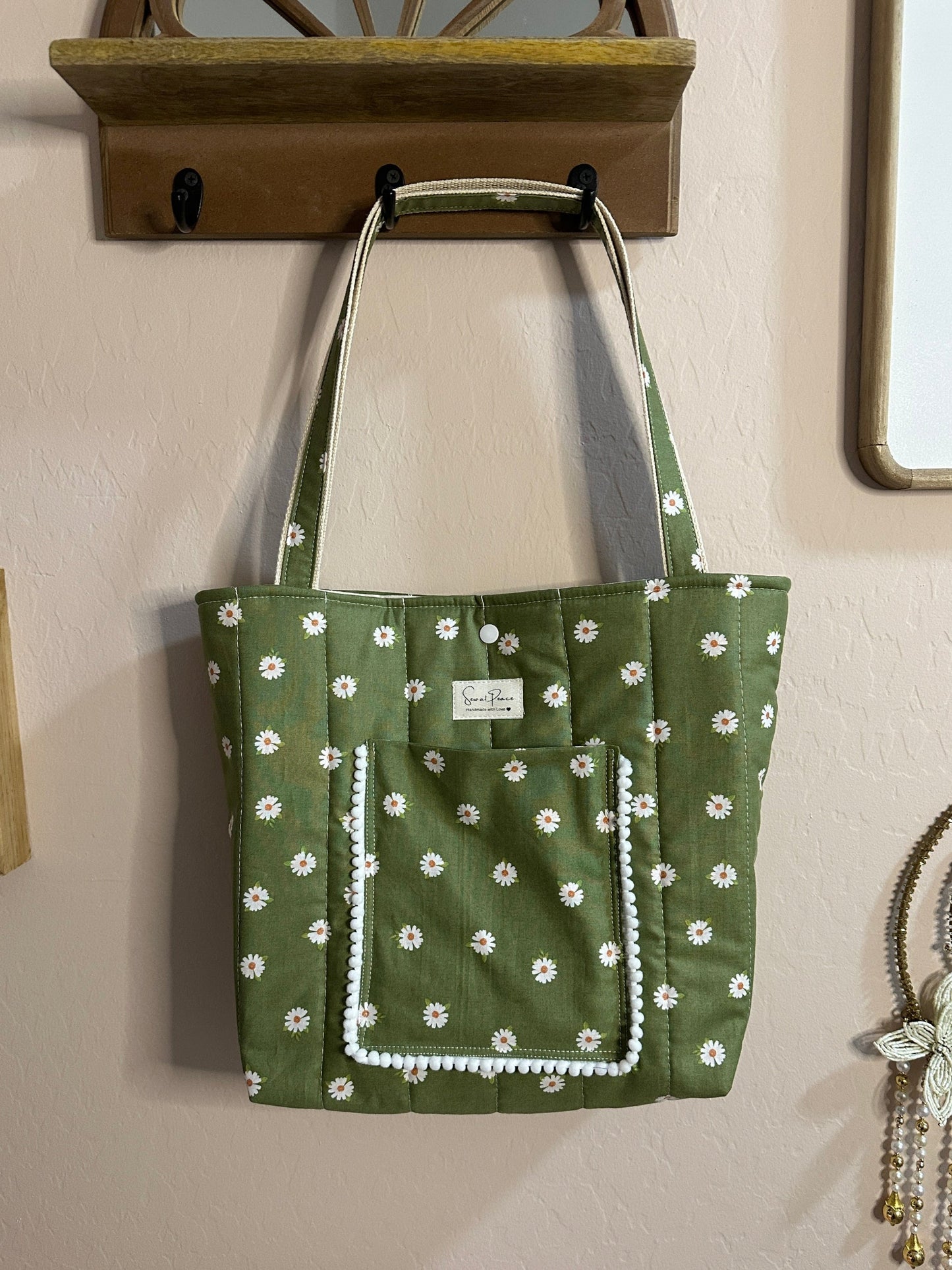Green Daisy Tote Bag