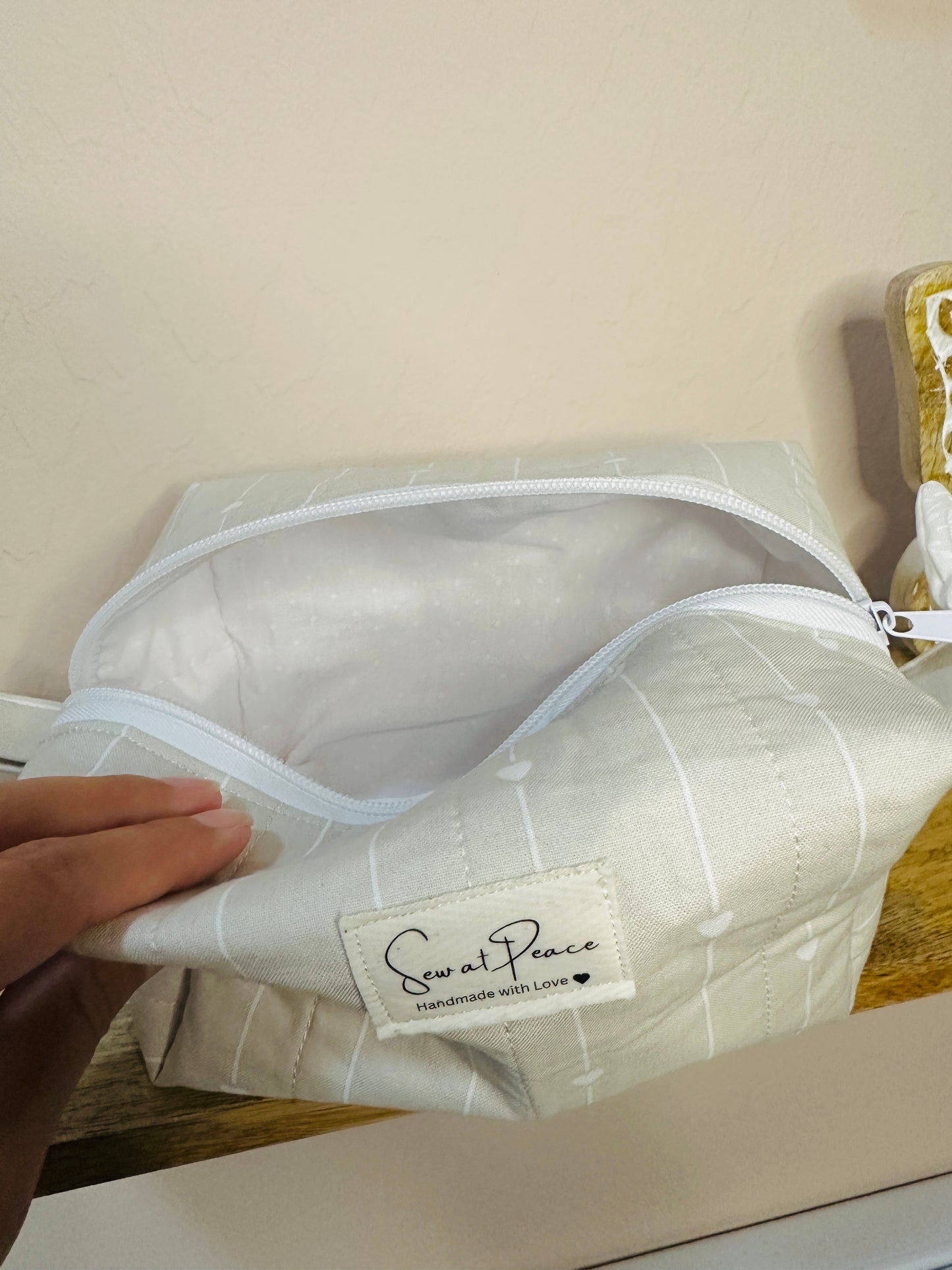 Makeup Bag/Boxy Pouches - Gray with white hearts