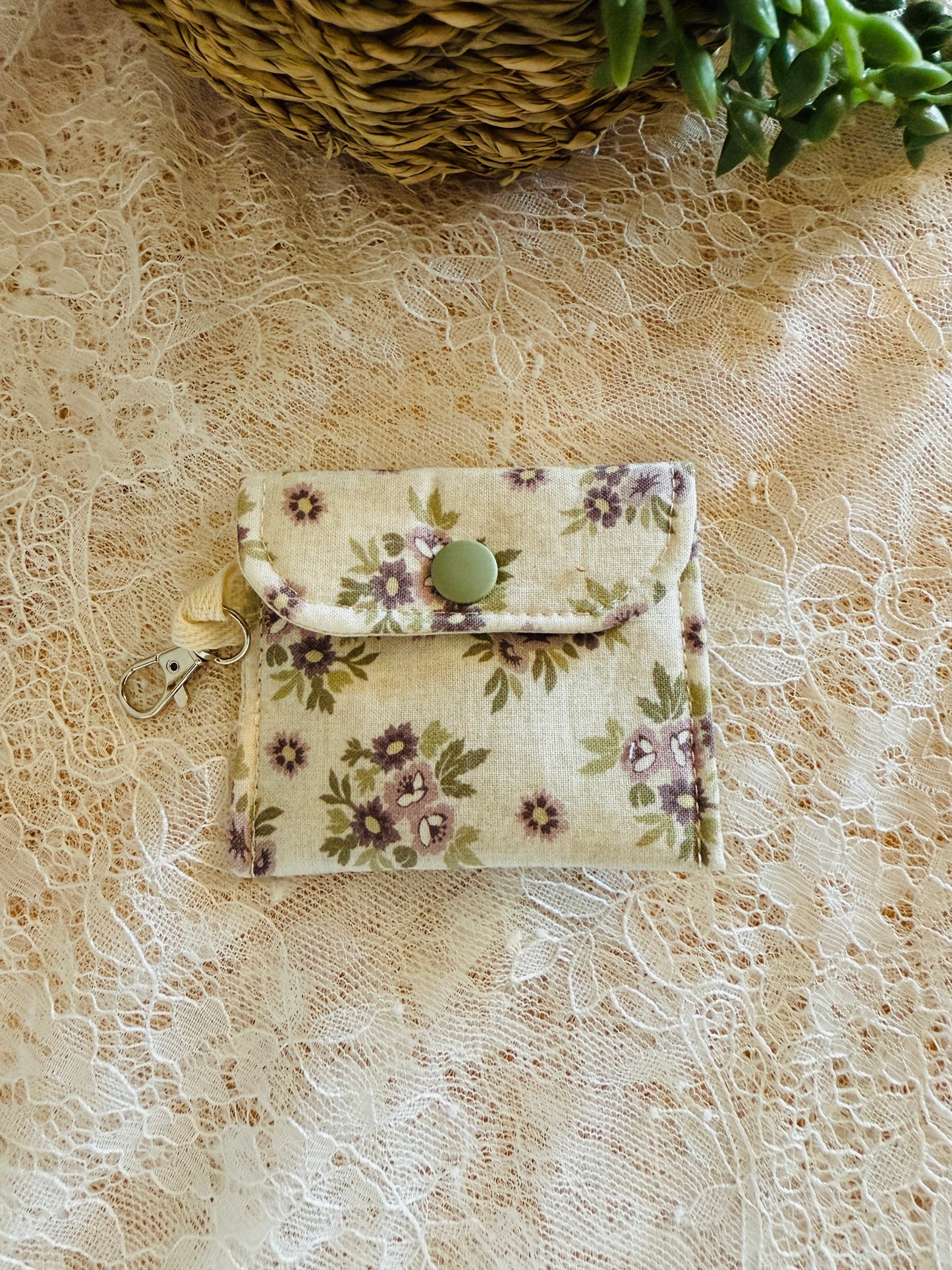 Earbud Holder with Clasp