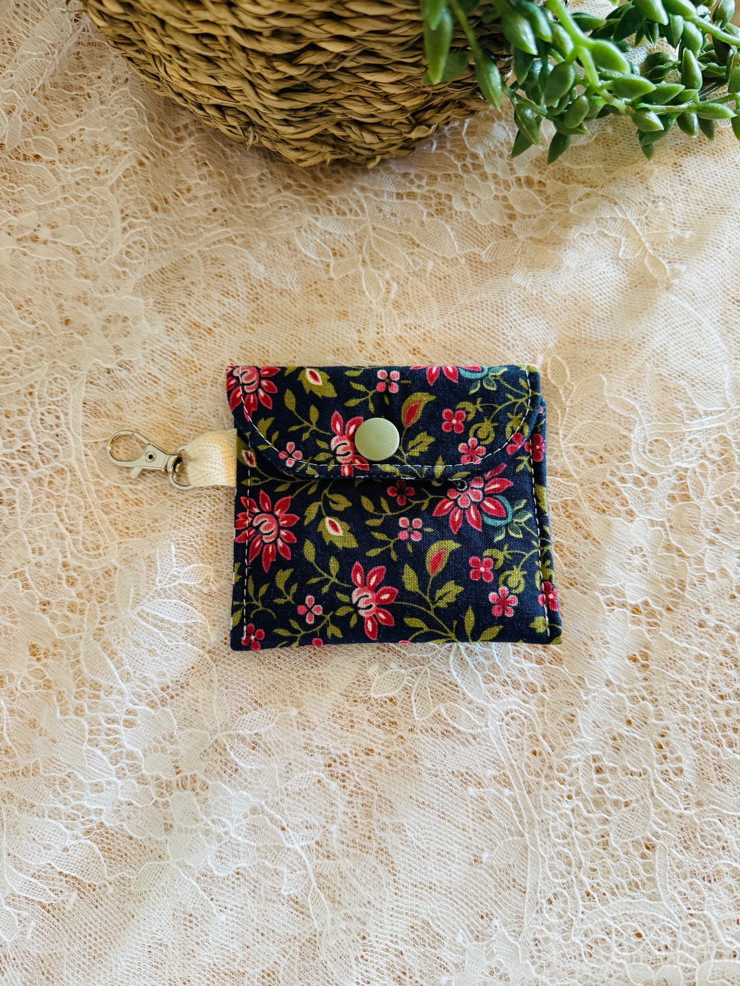 Earbud Holder with Clasp