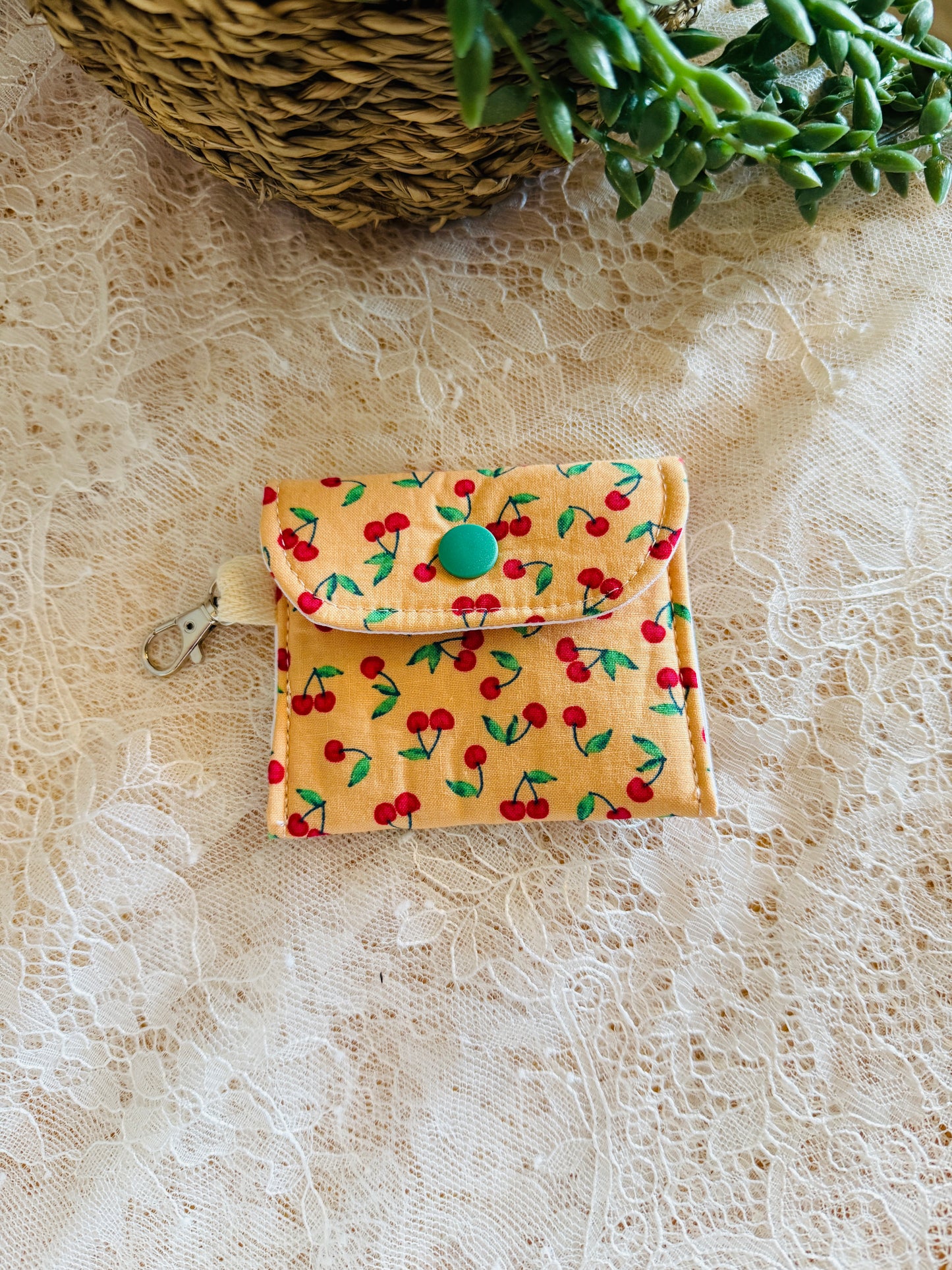 Earbud Holder with Clasp