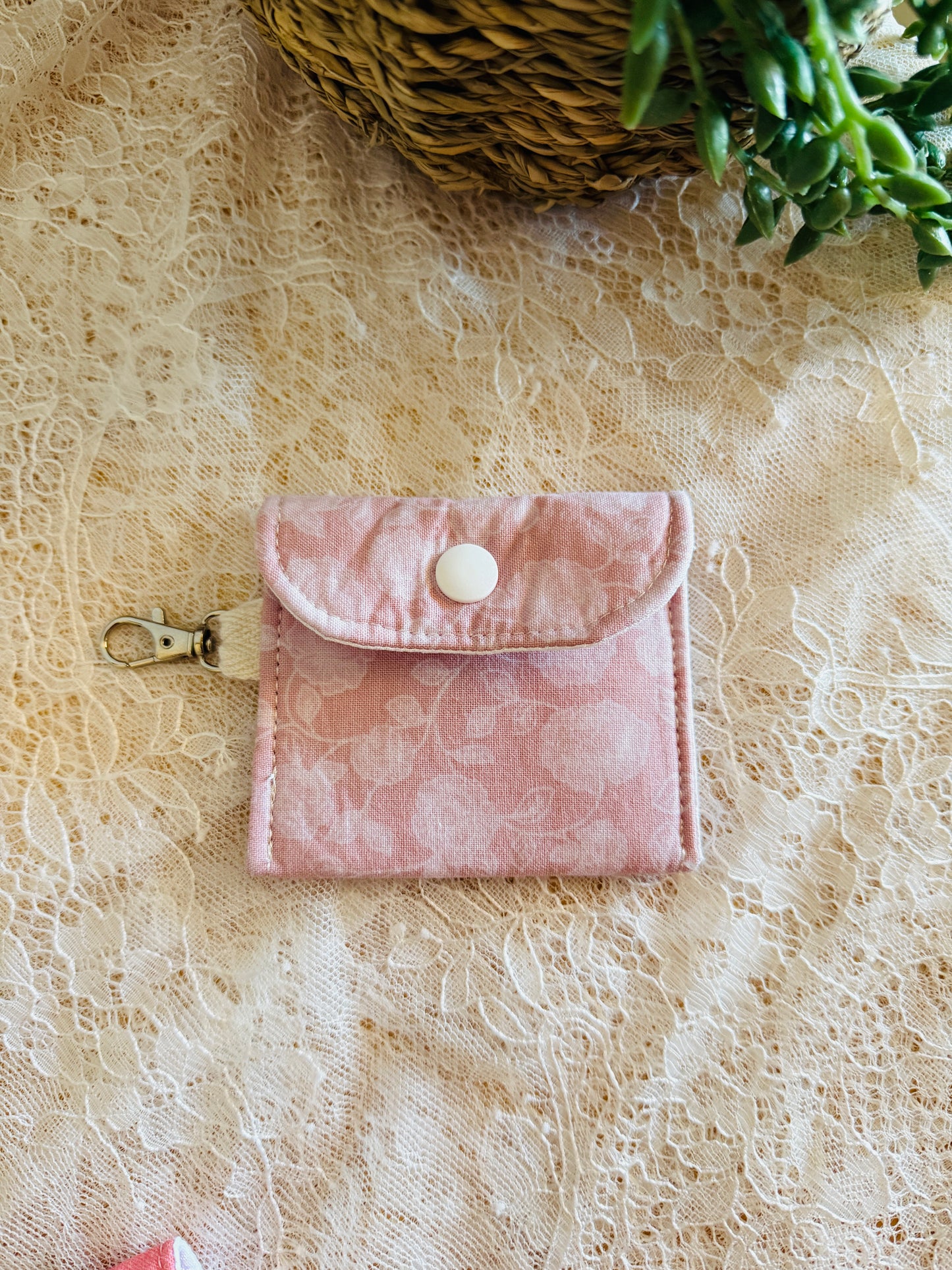 Earbud Holder with Clasp