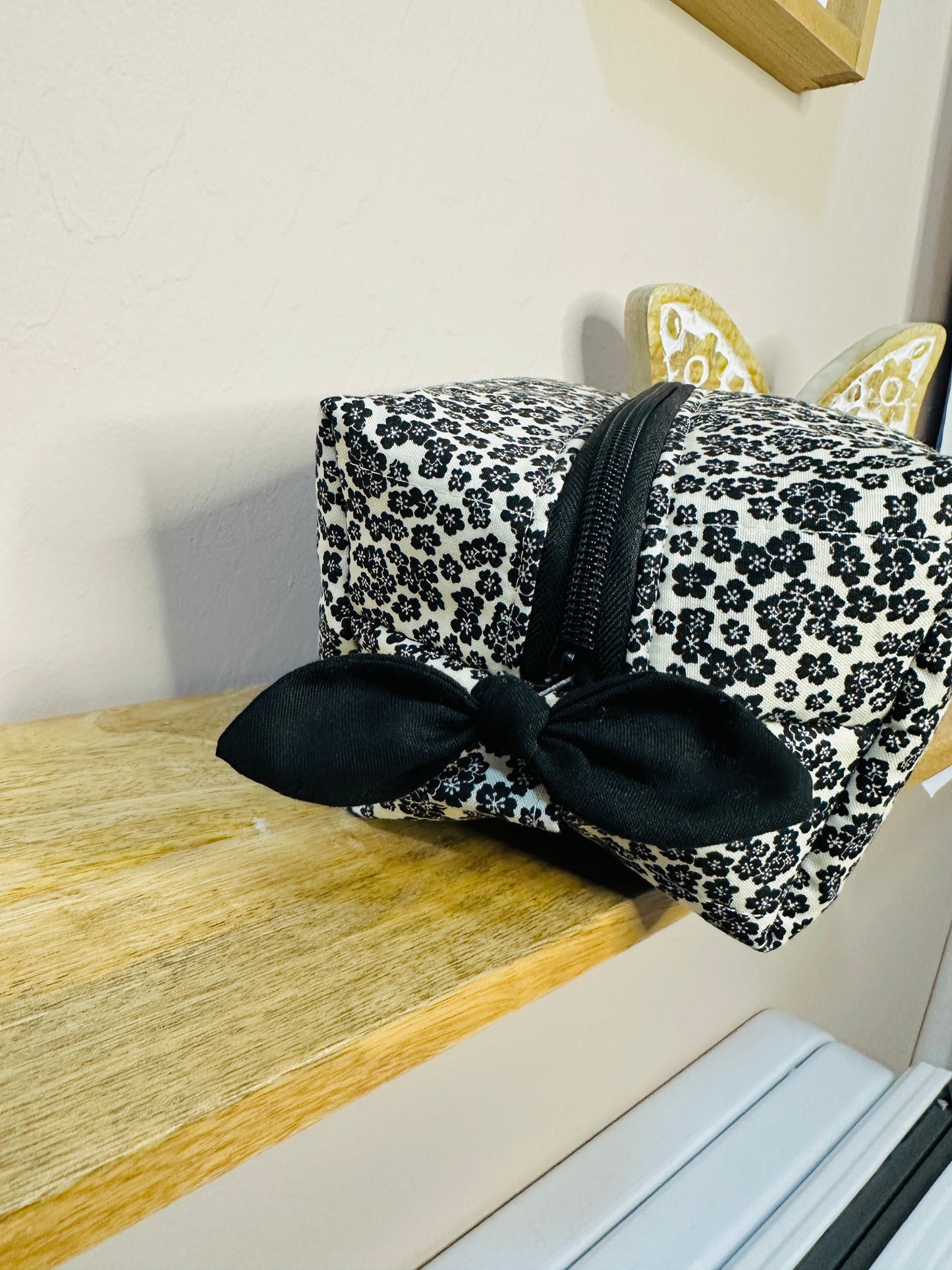 Makeup Bag/Boxy Pouches - Black Floral