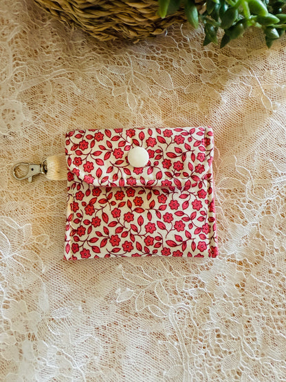 Earbud Holder with Clasp