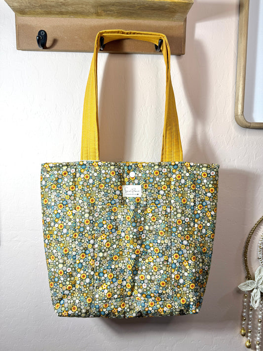 Green Hippie Floral Everyday Tote Bag