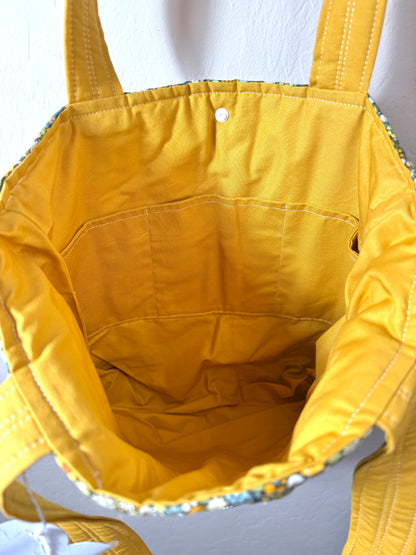 Green Hippie Floral Everyday Tote Bag