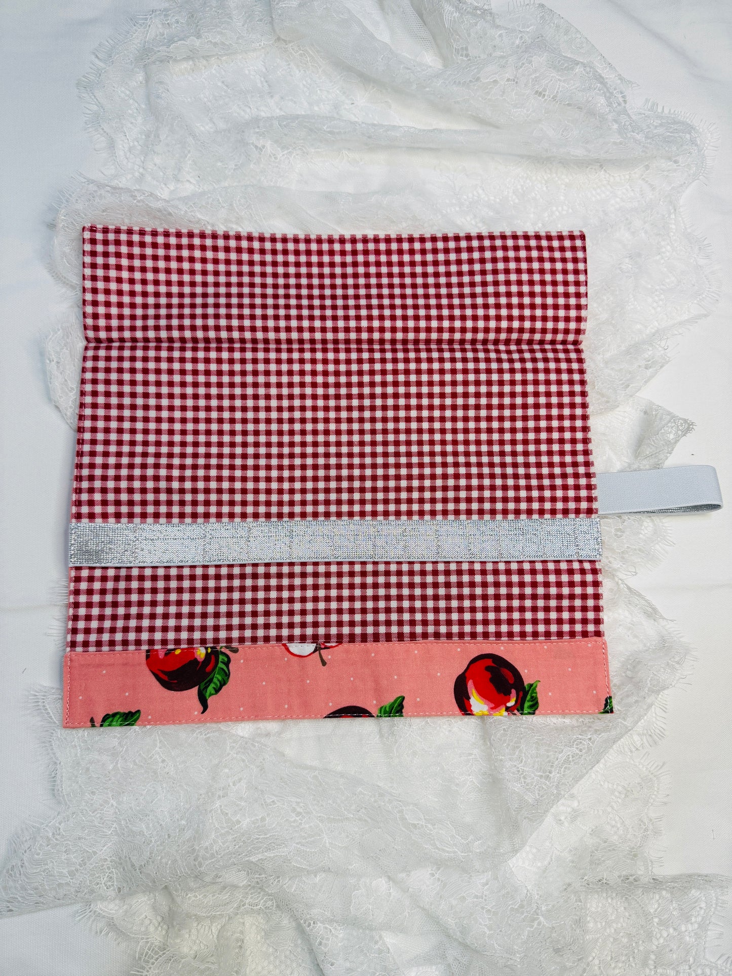 Makeup Brush Roll -Apples & Dots