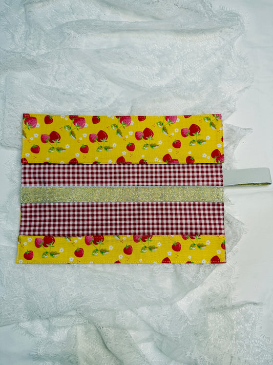Makeup Brush Roll -Strawberries & Daisies