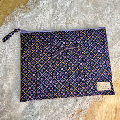 Tablet/iPAD Sleeve - Purple Floral Diamond