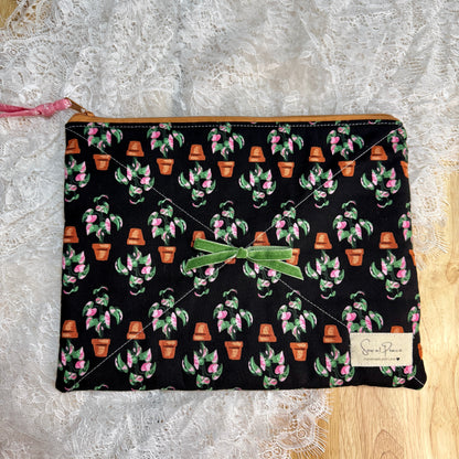 Tablet/iPAD Sleeve - Pink Plant