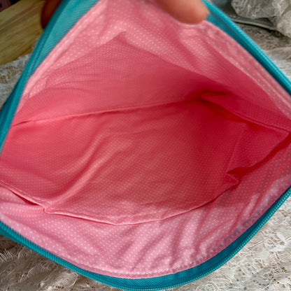 Tablet/iPAD Sleeve - Blue Rose Hearts