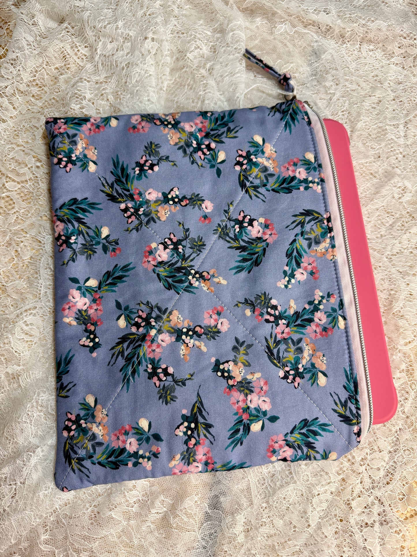 Tablet/iPAD Sleeve - Periwinkle Pink Floral
