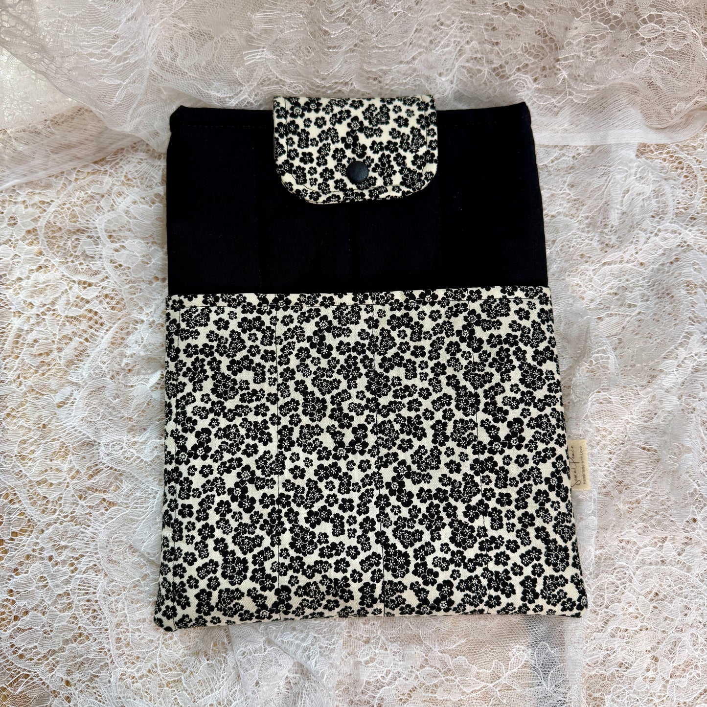 Book Sleeve with Pocket & Snap - Black Floral
