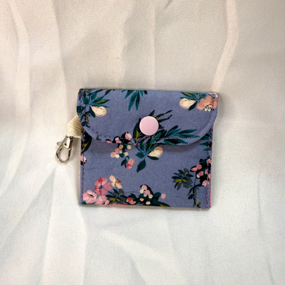Earbud Holder with Clasp