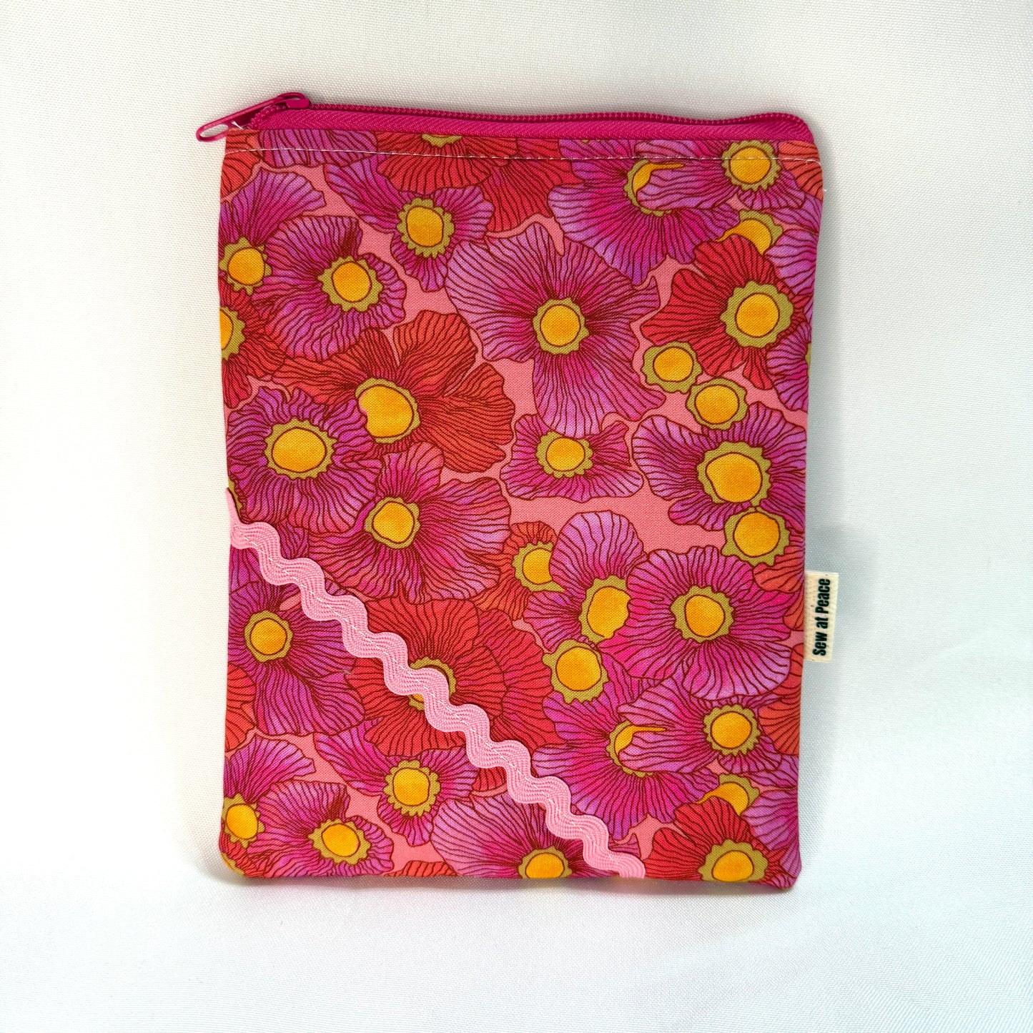 E-Reader/Kindle Sleeves w/bows or rick rack