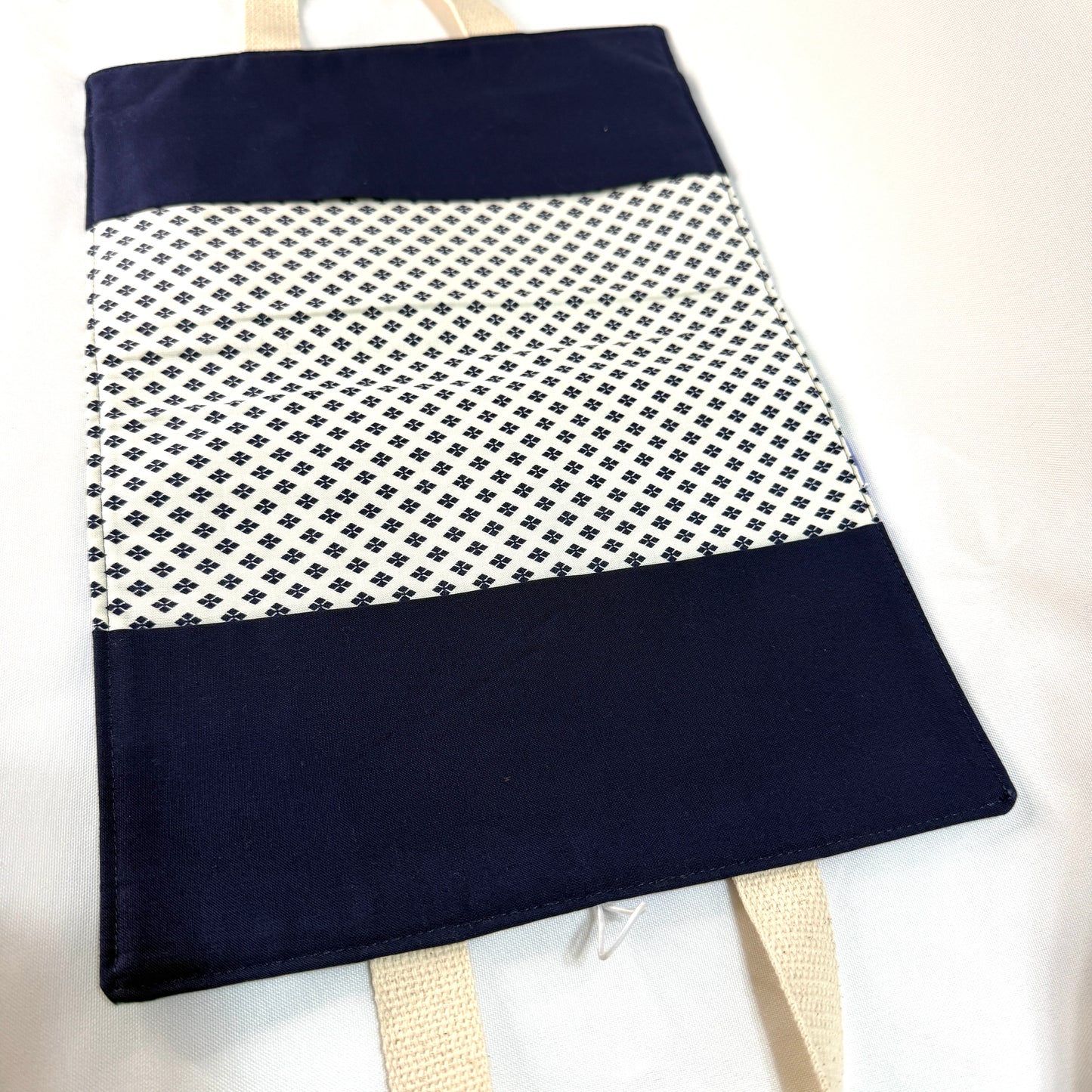 Bible Cover -Blue Daisy