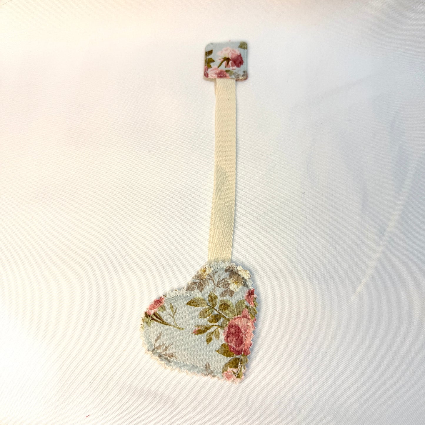 Heart Shaped Tea Bag Bookmark