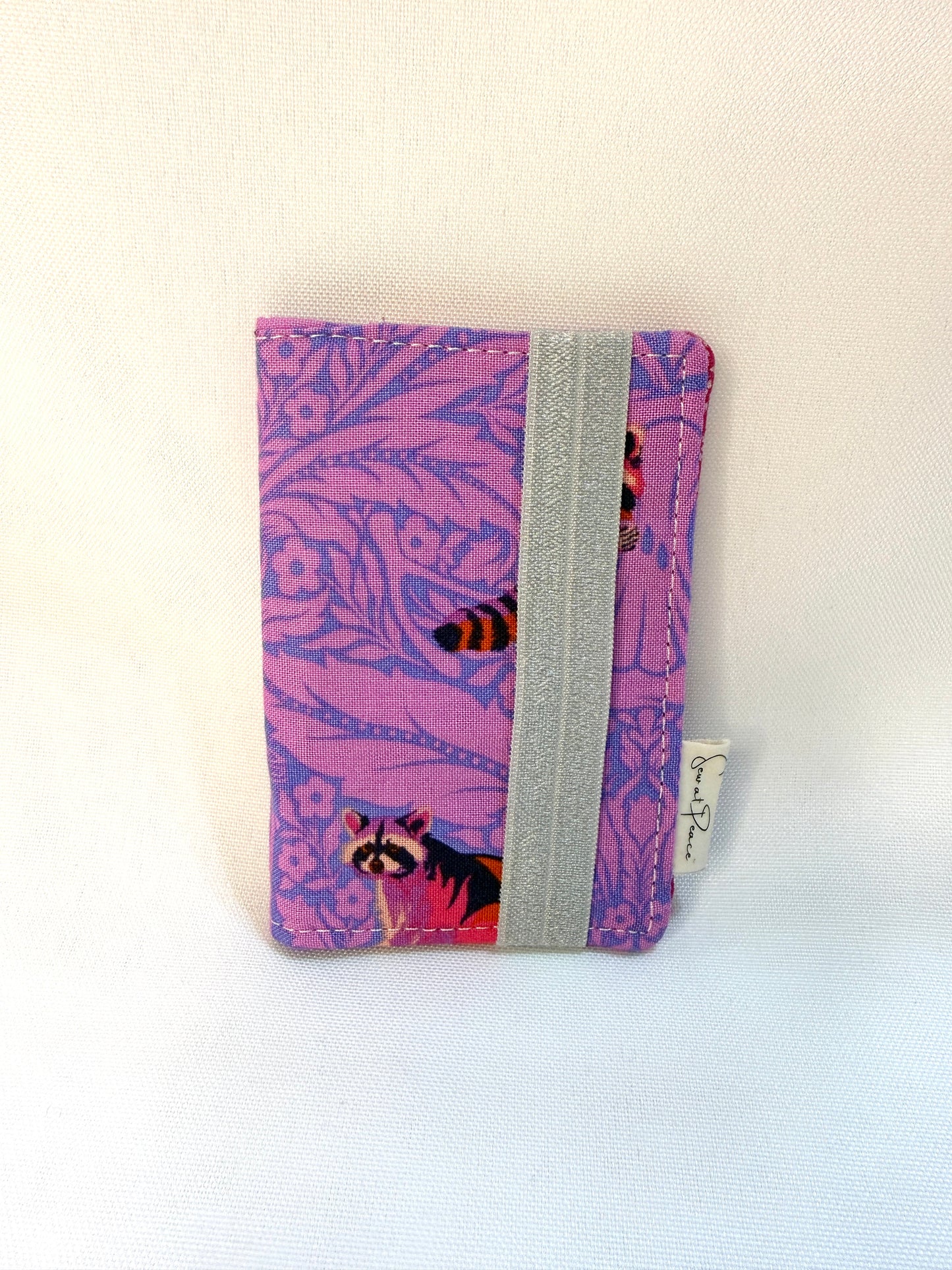 Card Wallet with elastic closure