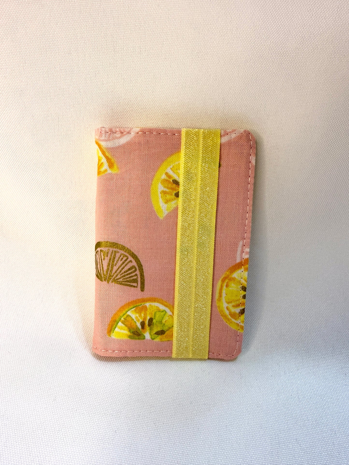 Card Wallet with elastic closure