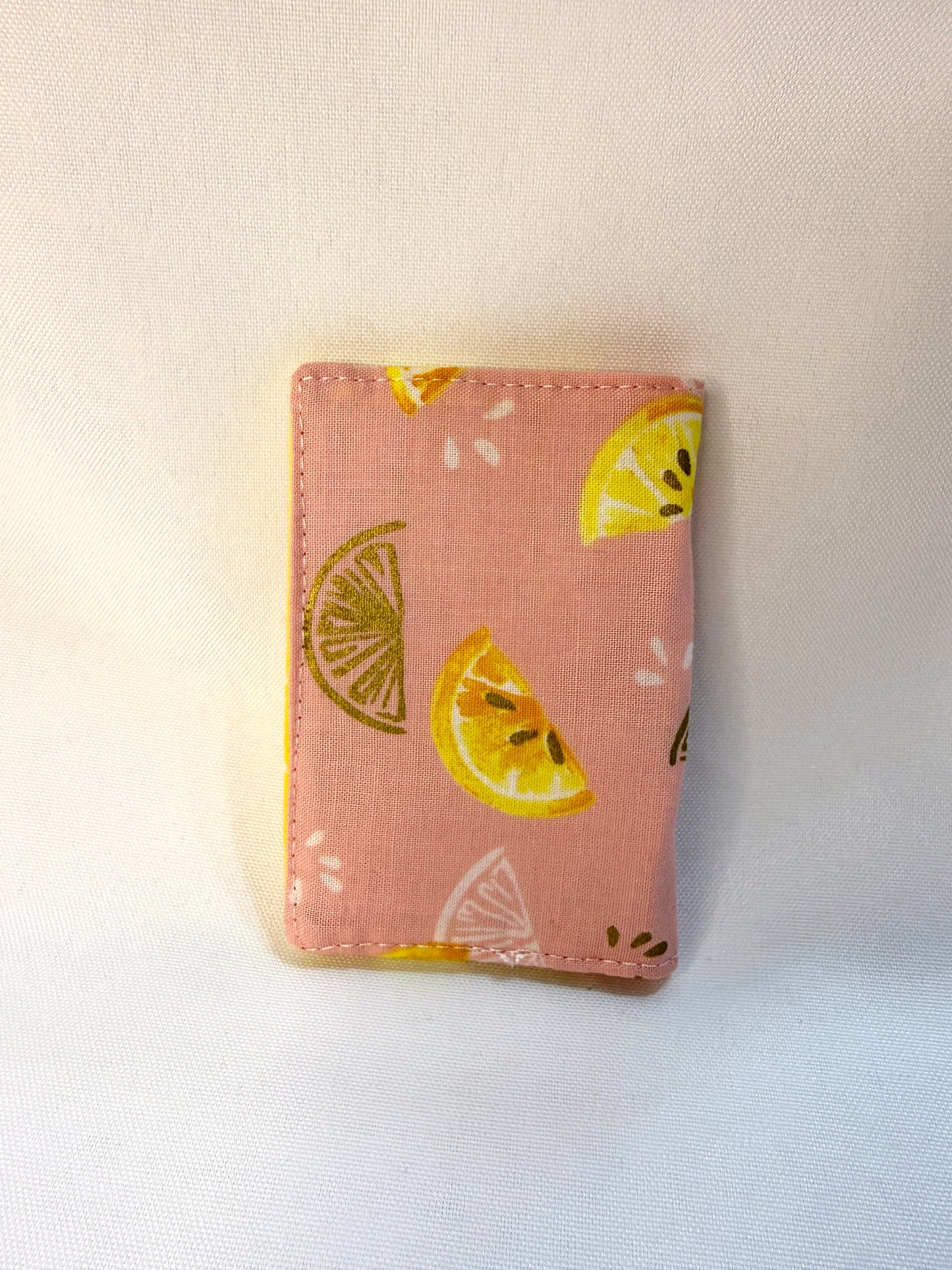 Card Wallet with elastic closure