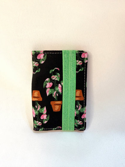 Card Wallet with elastic closure